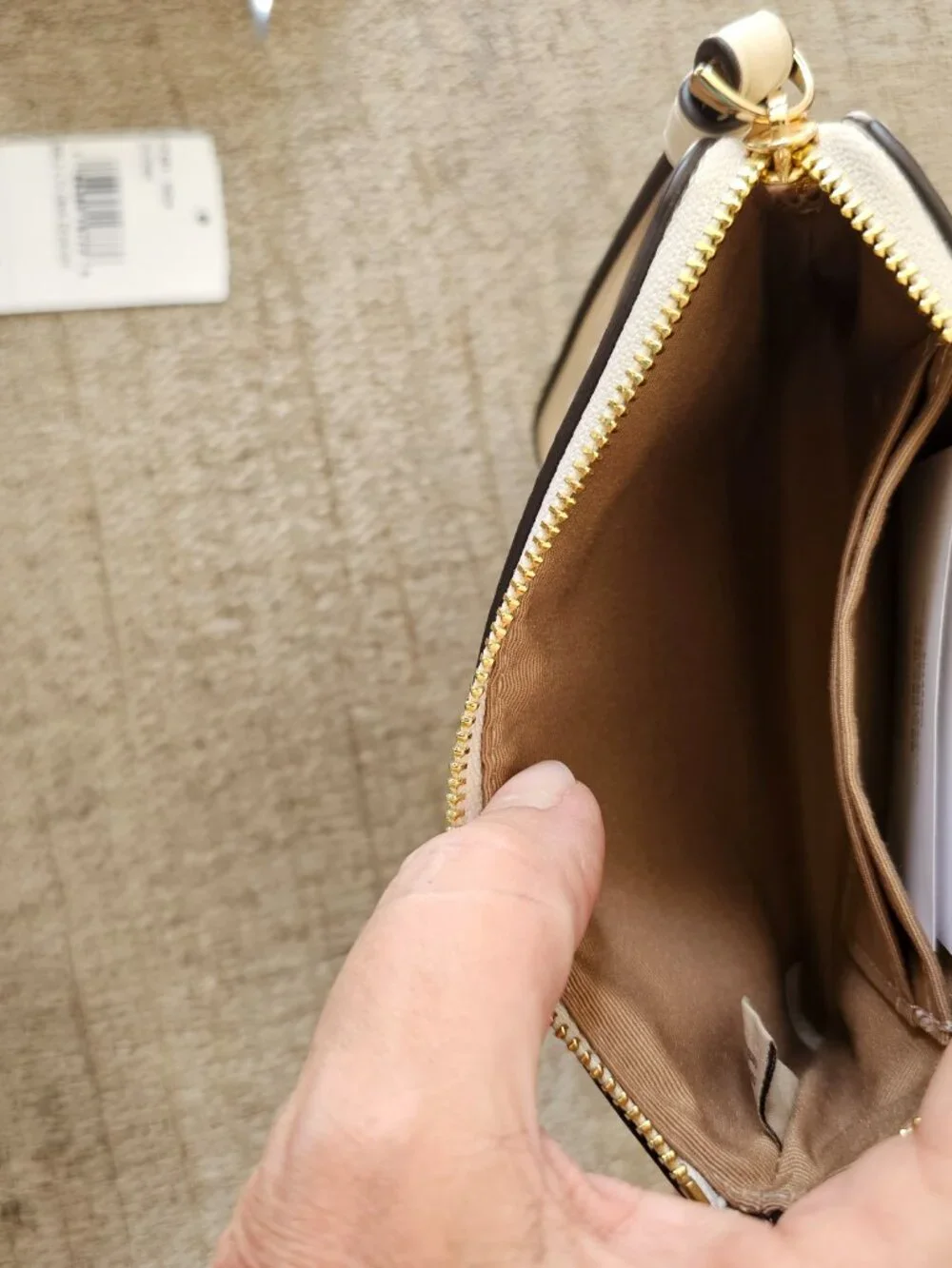 Coach nwt chalk
